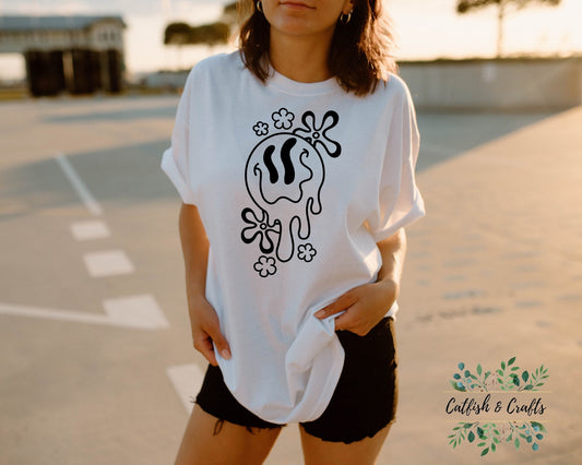 Smiley Face Dripping Graphic Tee Retro Oversized Tee