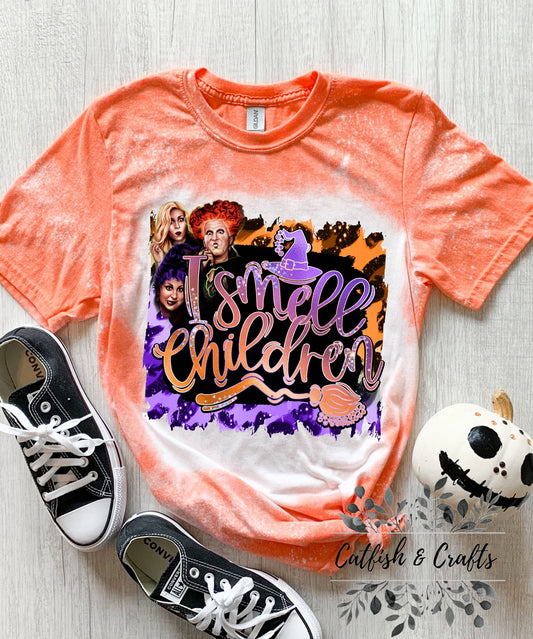 I Smell Children Hocus Pocus Sanderson Sister Bleached Tee